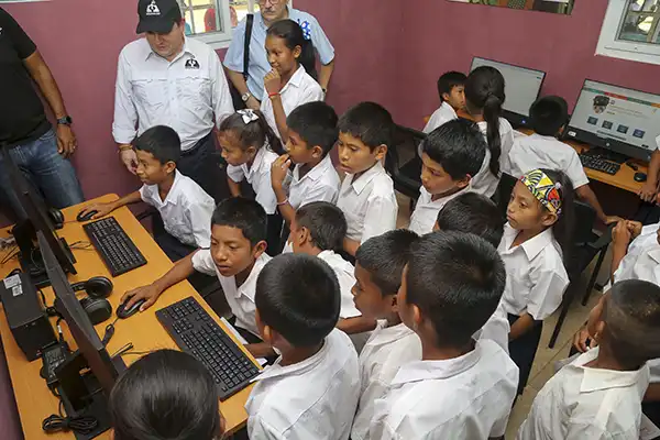 Niños de Justo Fidel Palacios